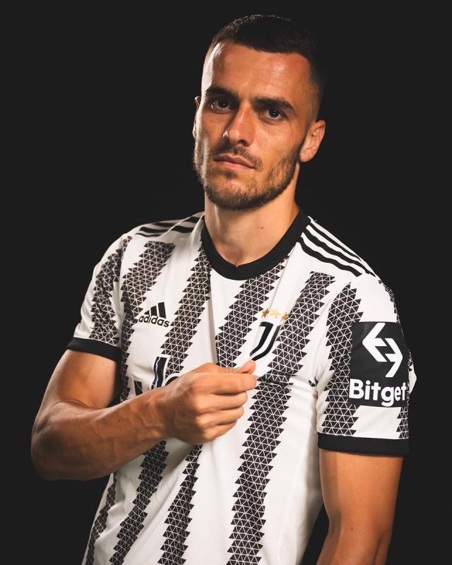 爱游戏正版体验-梁熙明：签下科斯蒂奇，尤文两翼都飞起来了